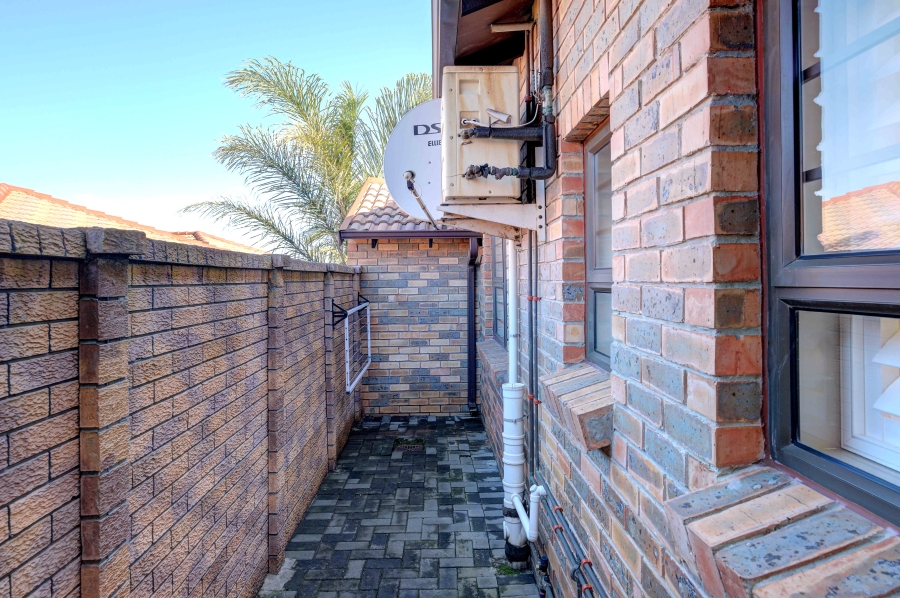 2 Bedroom Property for Sale in South End Eastern Cape